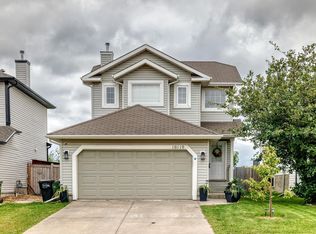 16119 95th St NW, Edmonton, AB T5Z 3N2