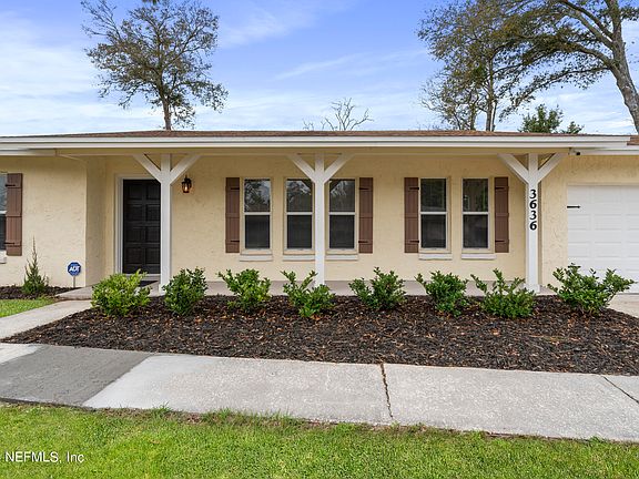 4th image of 3636 RED OAK Circle
