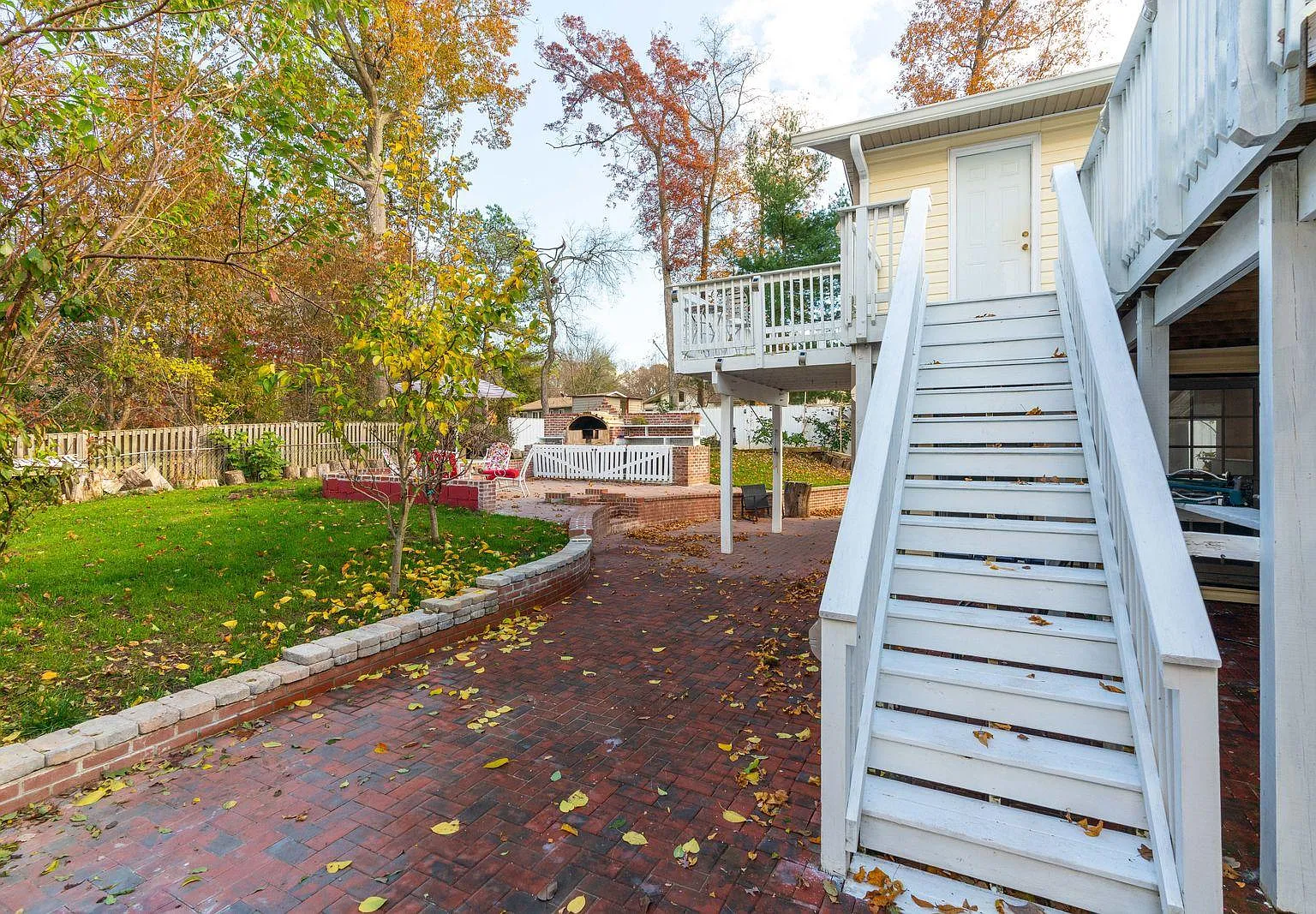 1 bed, 750 sqft, $1,200 — Photo 3