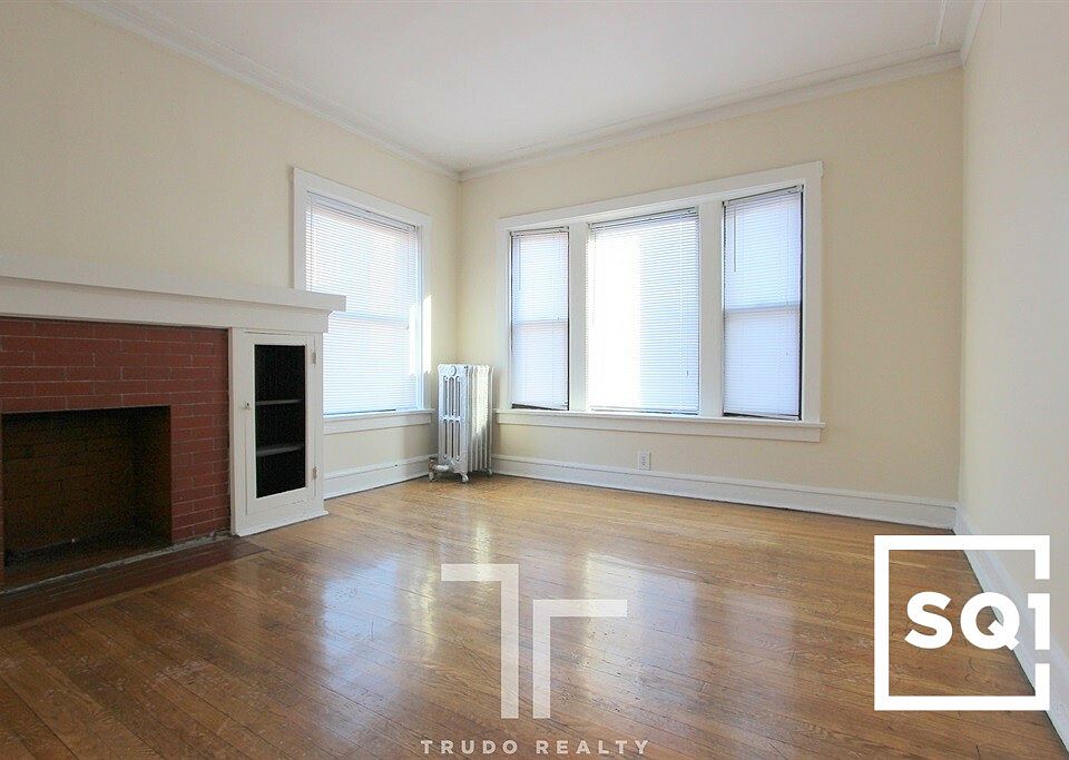 1st image of 3518 N Broadway St #3522-1W
