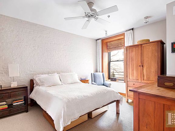 4th image of 128 Jane St #3H