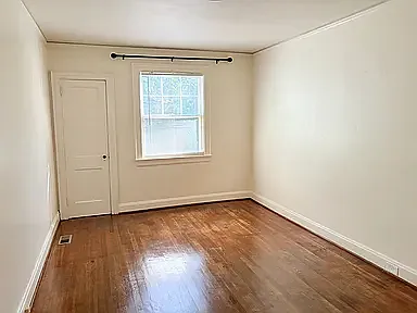 1 bed, 700 sqft, $1,400 — Photo 4