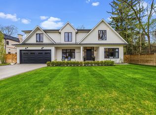 2057 Salvator Blvd, Oakville, ON L6L1M9