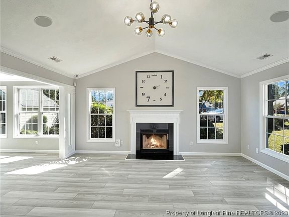 5th image of 116 Somerset Dr