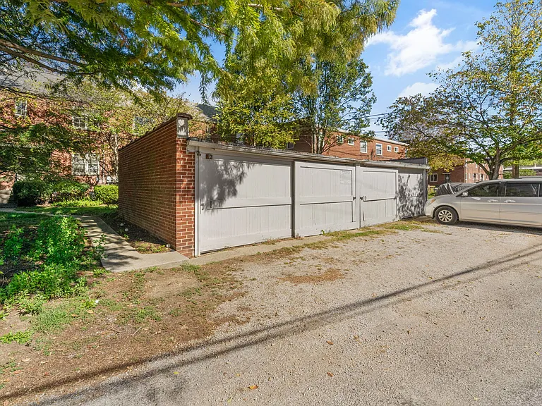 2327 E Livingston Ave #2327 — Photo 34