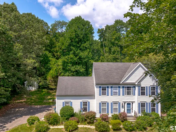 20 Gaylord Mountain Road, Hamden, CT 06518