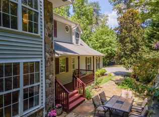 326 Berry Hill Dr, Sylva, NC 28779