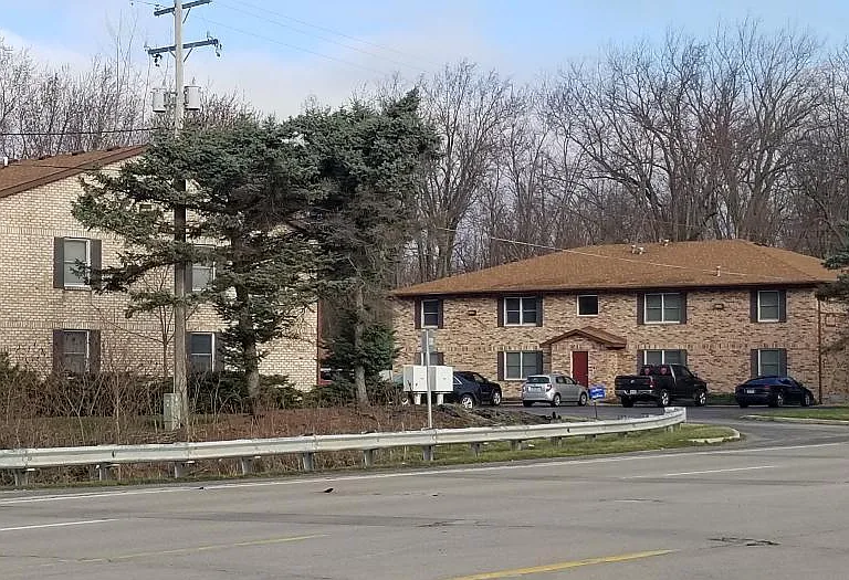 7325 Midland Rd #9 — Photo 1
