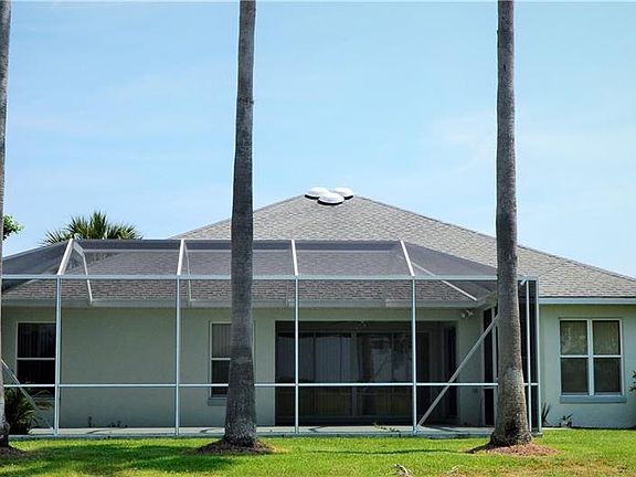 4th image of 1722 Augustine Dr