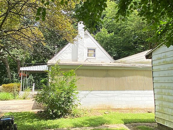 4th image of 5186 Shank Rd