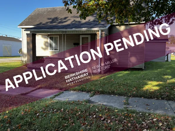 702 N 8th St, Clinton, IN 47842