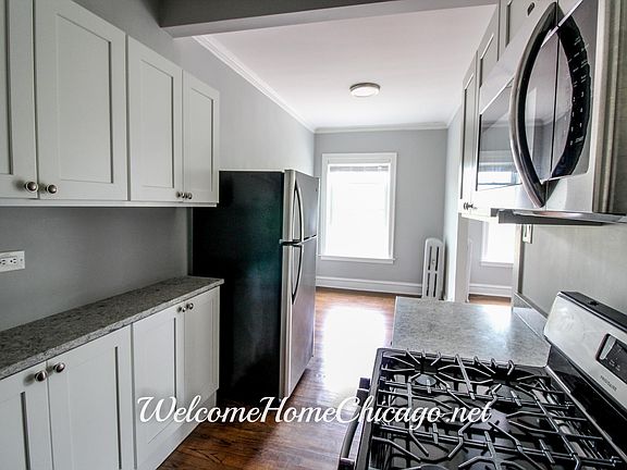 3rd image of 5738 S Stony Island Ave APT 3E