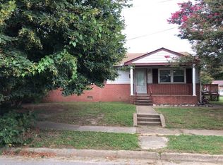 810 Akron St, Richmond, VA 23222