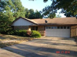 2308 W Granite St, Siloam Springs, AR 72761