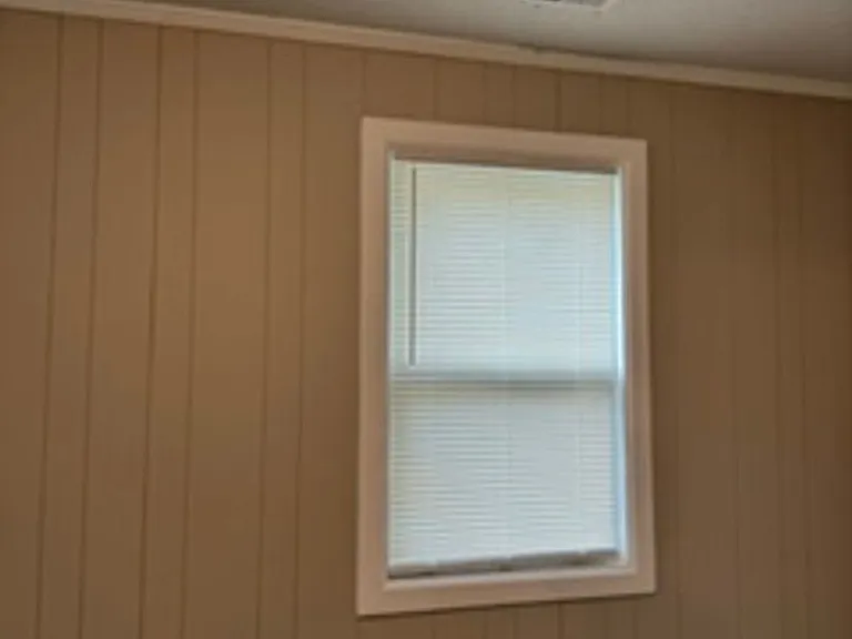 964 Brower St — Photo 11