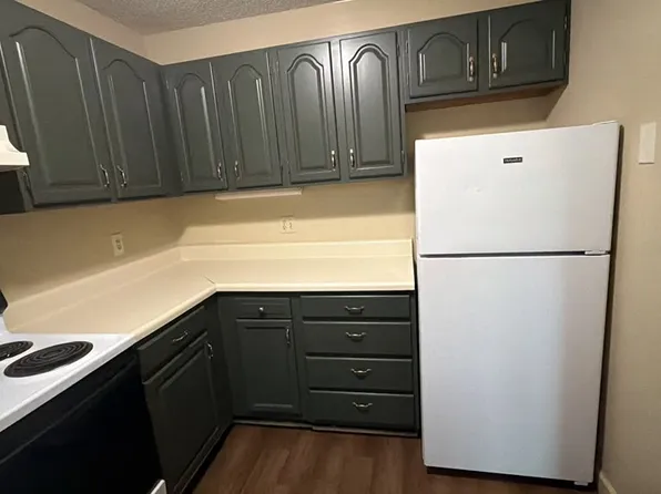 122 Arcadia Ln APT D, Oak Ridge, TN 37830