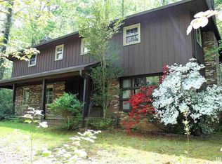 1621 Holly Ct NW, Lenoir, NC 28645