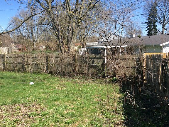 Photo Apr 11, 11 29 15 AM_04142015