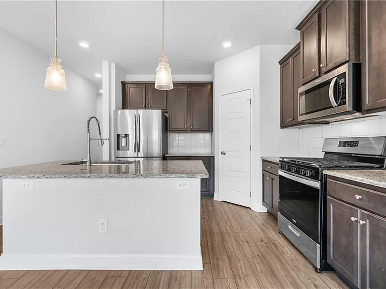 258 Station Overlook Dr — Photo 10