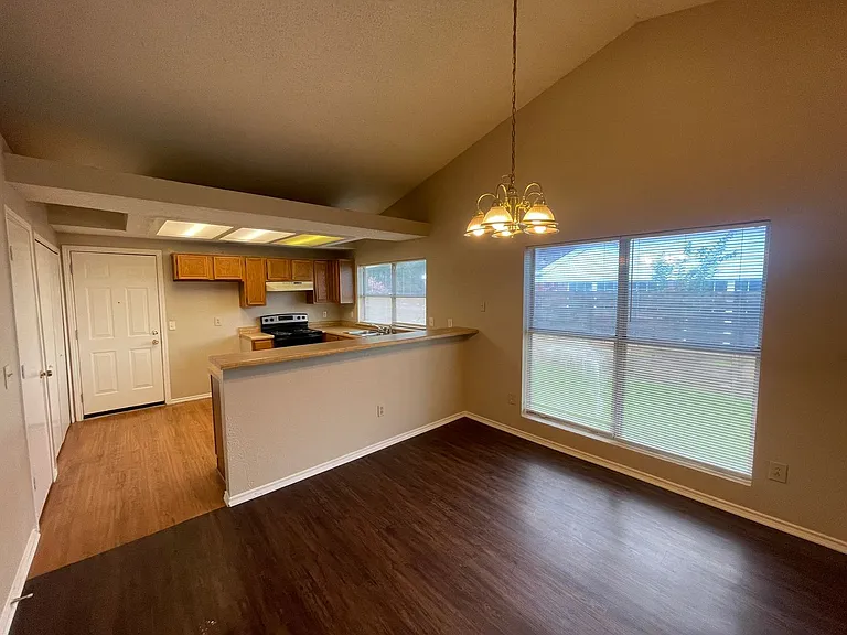 7614 Cousteau Dr — Photo 4