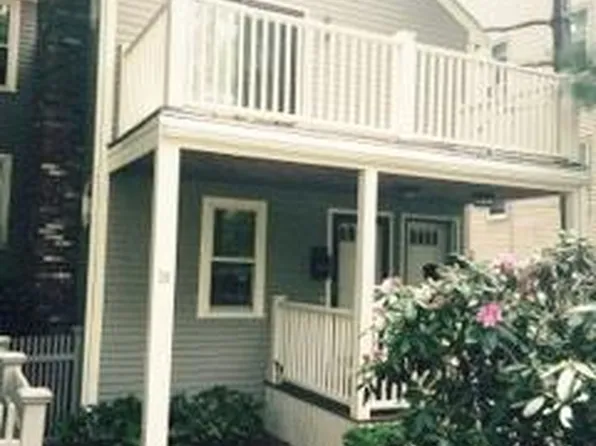 20 Eliot St #2, Chestnut Hill, MA 02467