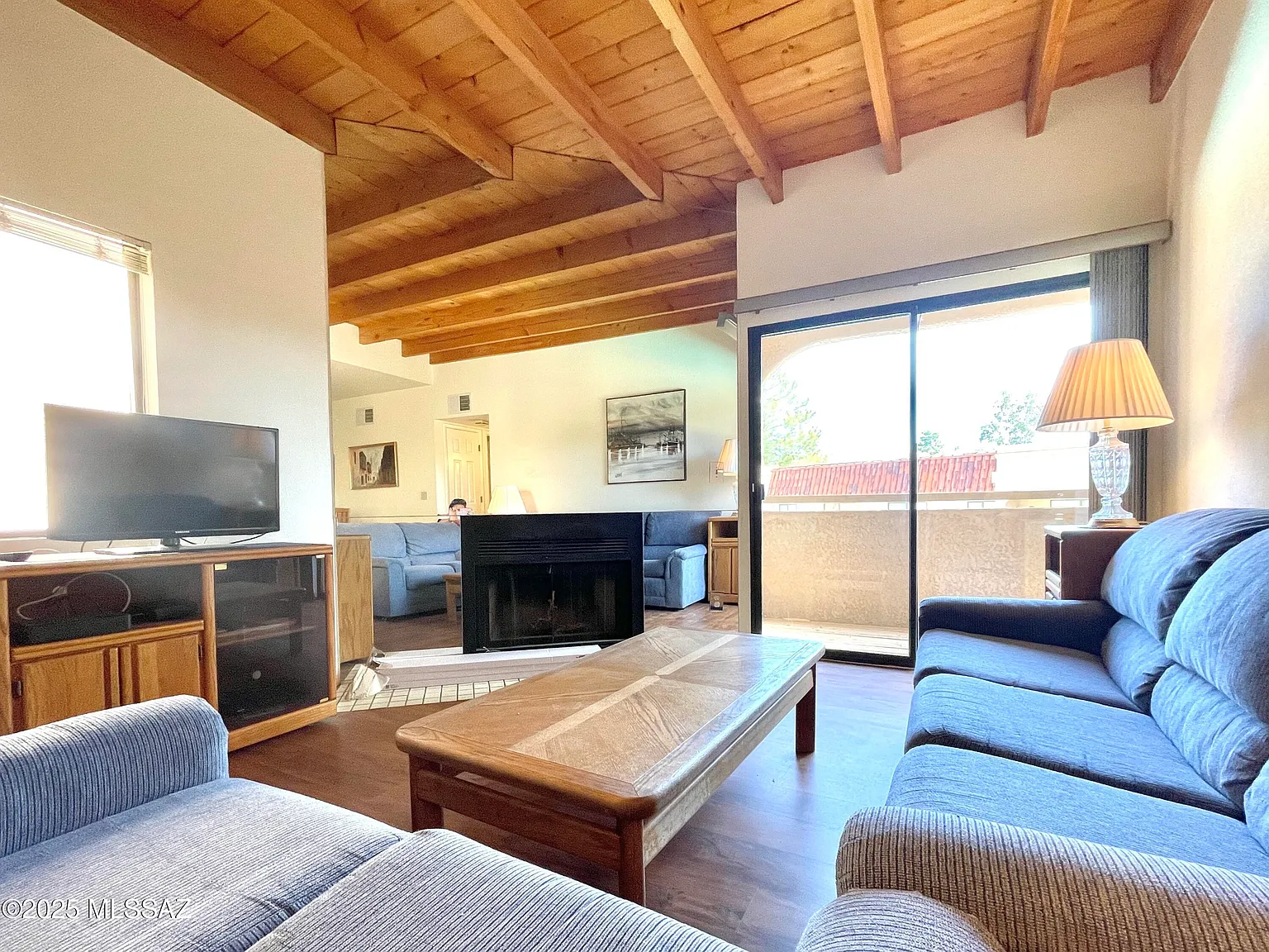2 bed, 2.0 bath, 903 sqft, $1,150 — Photo 3