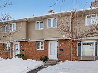 1722 Rodin Way, Ottawa, ON K1C 4Y8