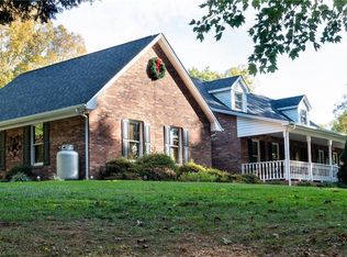 1591 Siloam Rd, Mount Airy, NC 27030