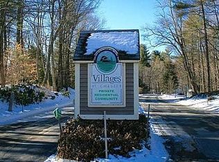 4 Villager Rd, Chester, NH 03036