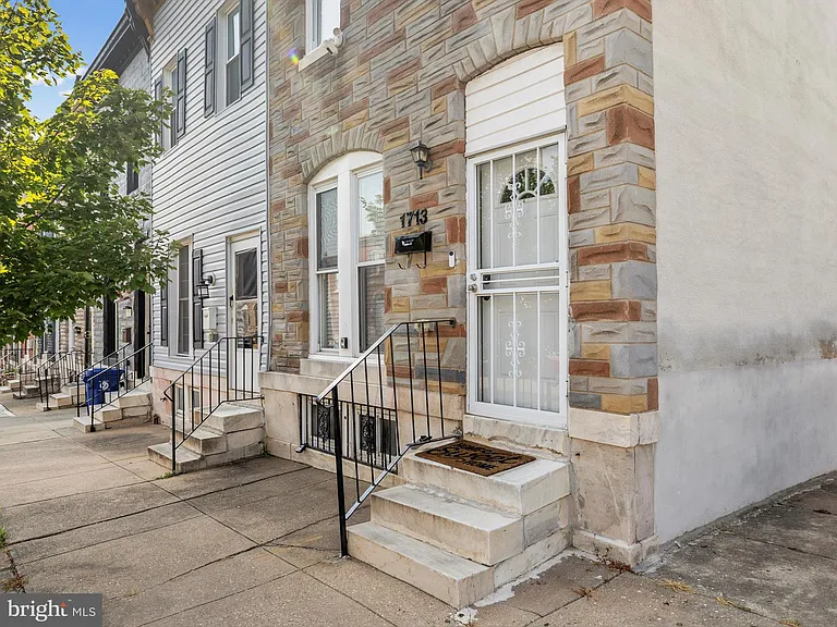 1713 E Lafayette Ave — Photo 1