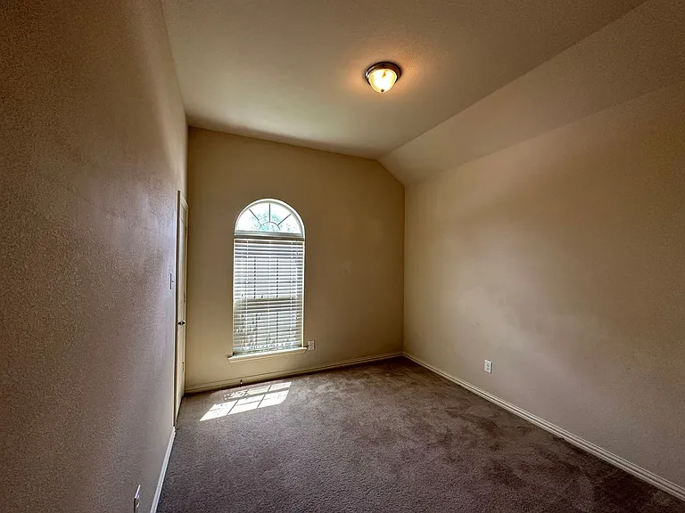 7420 Rose Crest Blvd — Photo 15