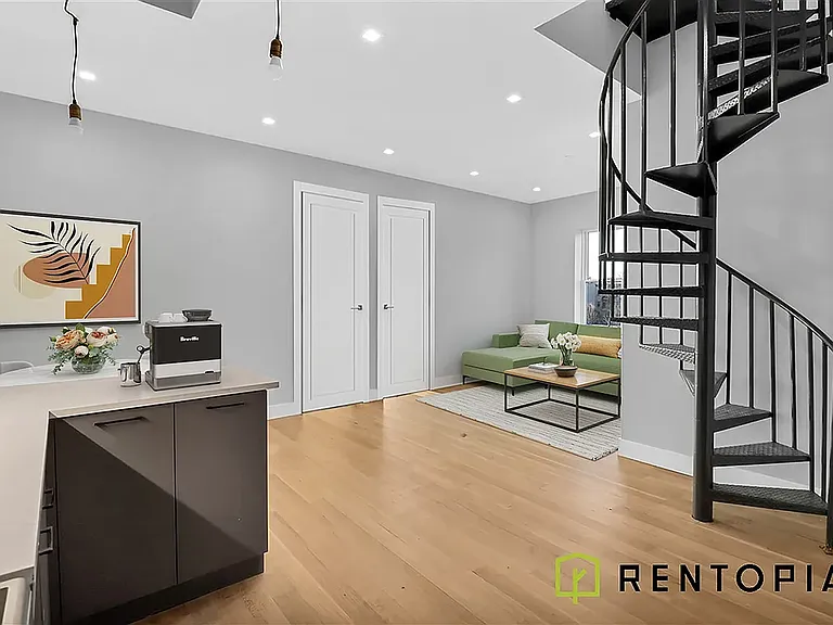 175 Palmetto St #404B — Photo 2
