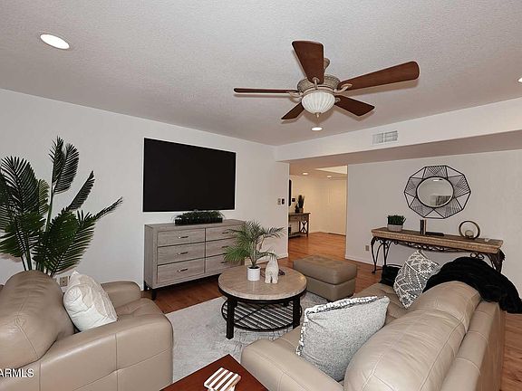 5th image of 7521 S COLLEGE Avenue
