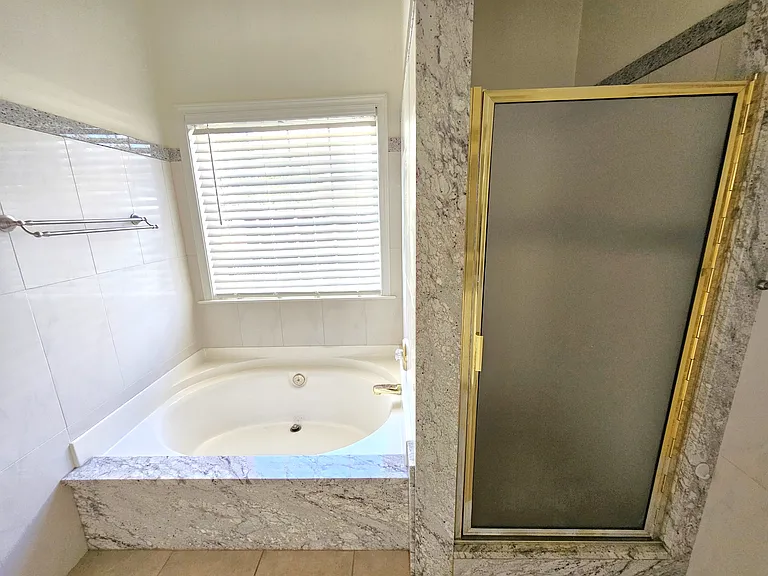 7 Bushberry Way — Photo 27