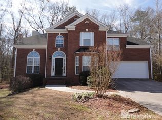 1981 Vintage Oaks Dr, Loganville, GA 30052