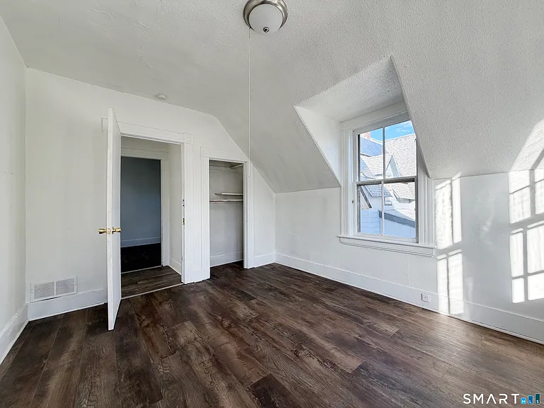 21-23 George St #2 — Photo 26
