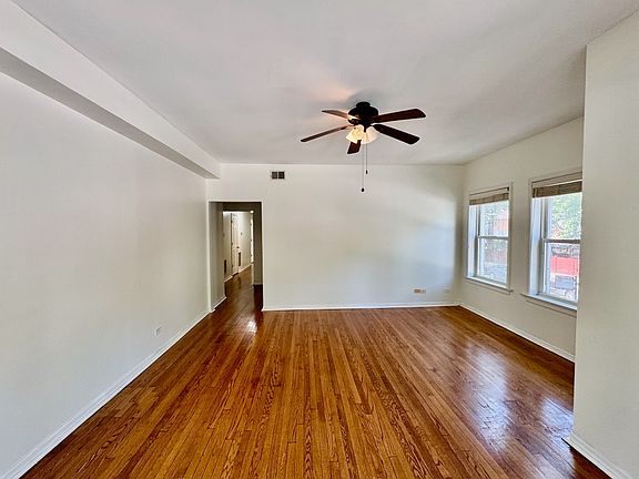 5th image of 6042 N Kenmore Ave #1