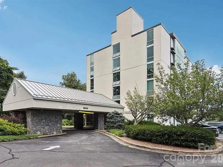 647 Town Mountain Rd #203 — Photo 17