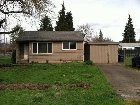 2nd image of 4800 E St