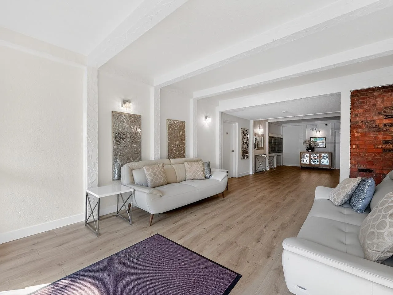2 bed, 1100 sqft, $2,850 — Photo 3