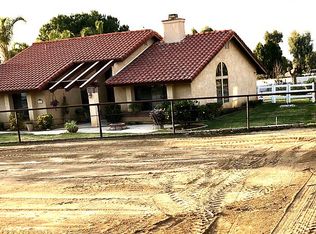 18589 Stallion Crest Rd, Riverside, CA 92504