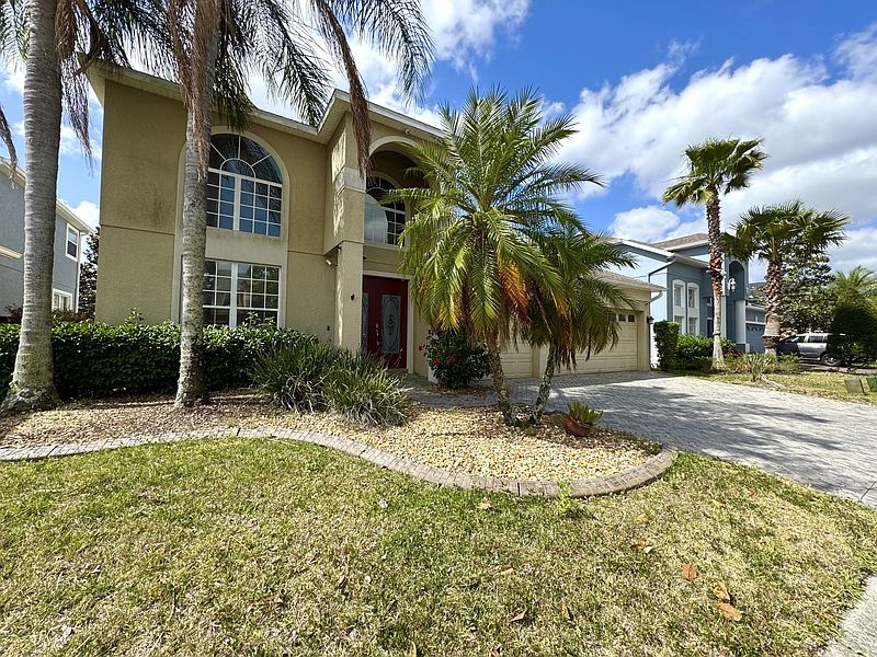 1st image of 1538 Amaryllis Cir
