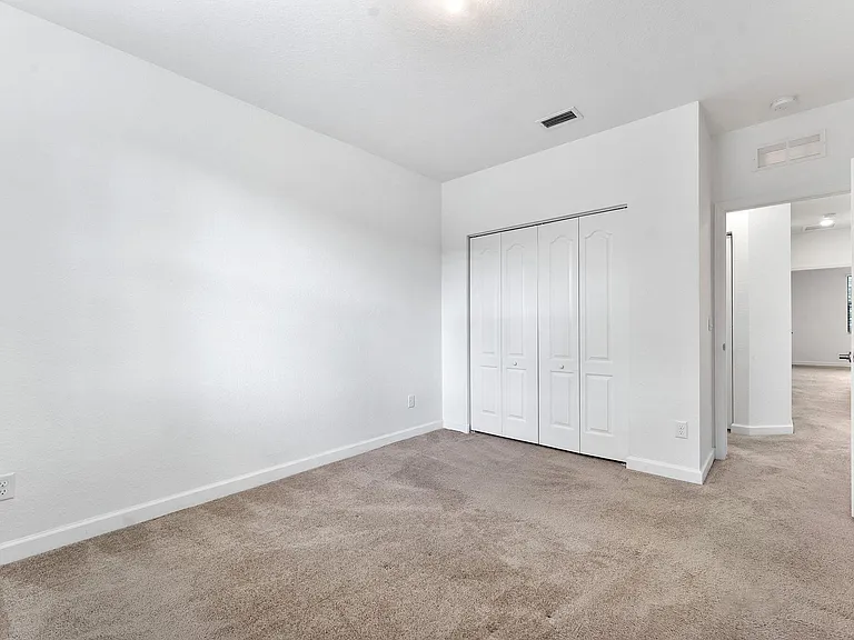 12756 Anthorne Ln — Photo 33