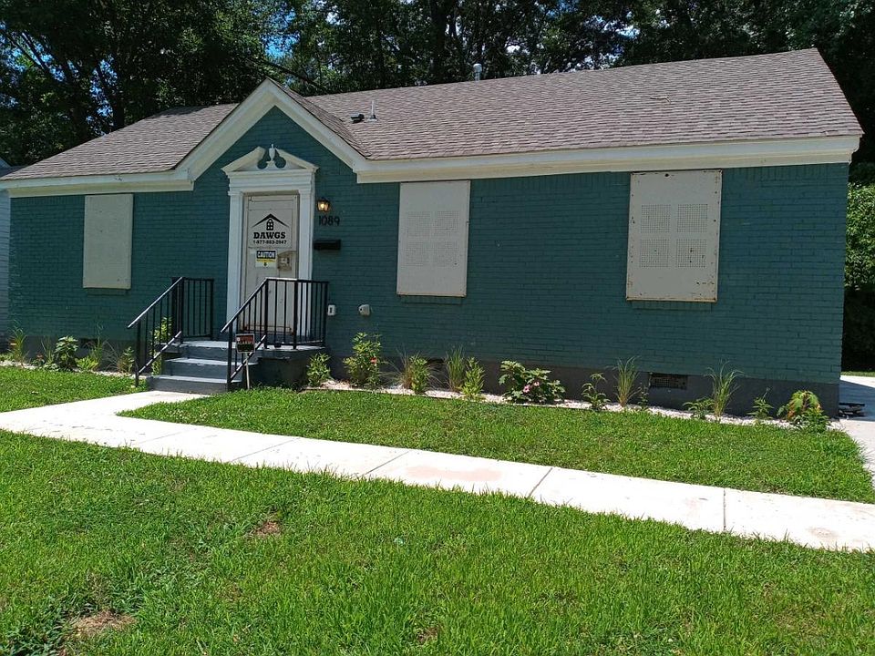1st image of 1089 W Lexington Cir