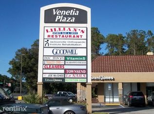 5393 Roosevelt Blvd STE 8, Jacksonville, FL 32210