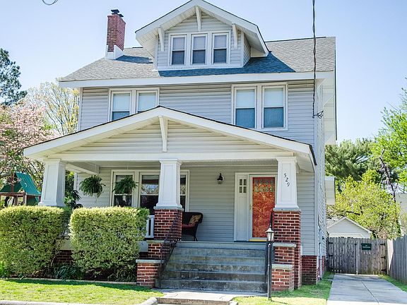 2nd image of 529 New York Ave