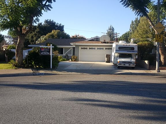 3rd image of 3297 Florinda St