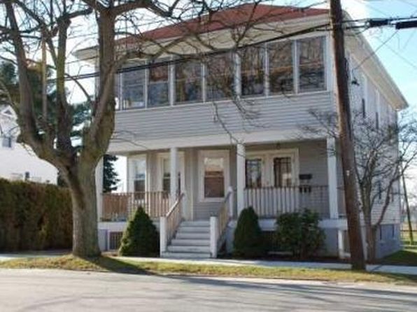 637 Wood St #2
