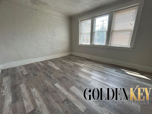 3737 Scovel Pl #8