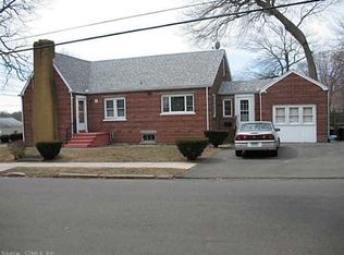 24 Annawon Ave, West Haven, CT 06516